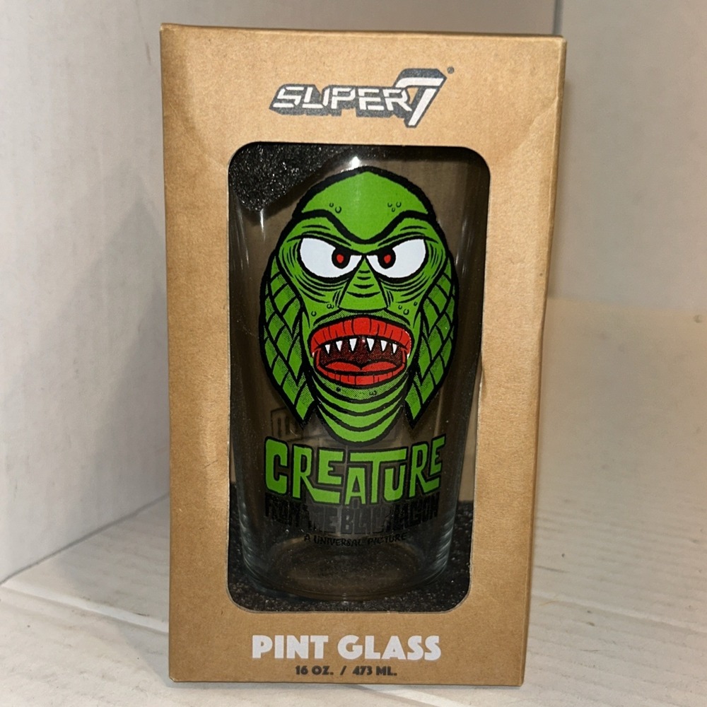 Super 7 Universal Studios Monsters Creature Black Lagoon Pint Glass‎ 16 oz NEW